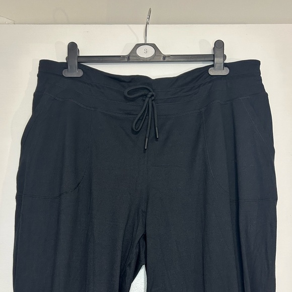 Lole Women's Half Moon Jogger Pants Drawstring Waist with Pockets Black Sz XXL - Picture 8 of 8